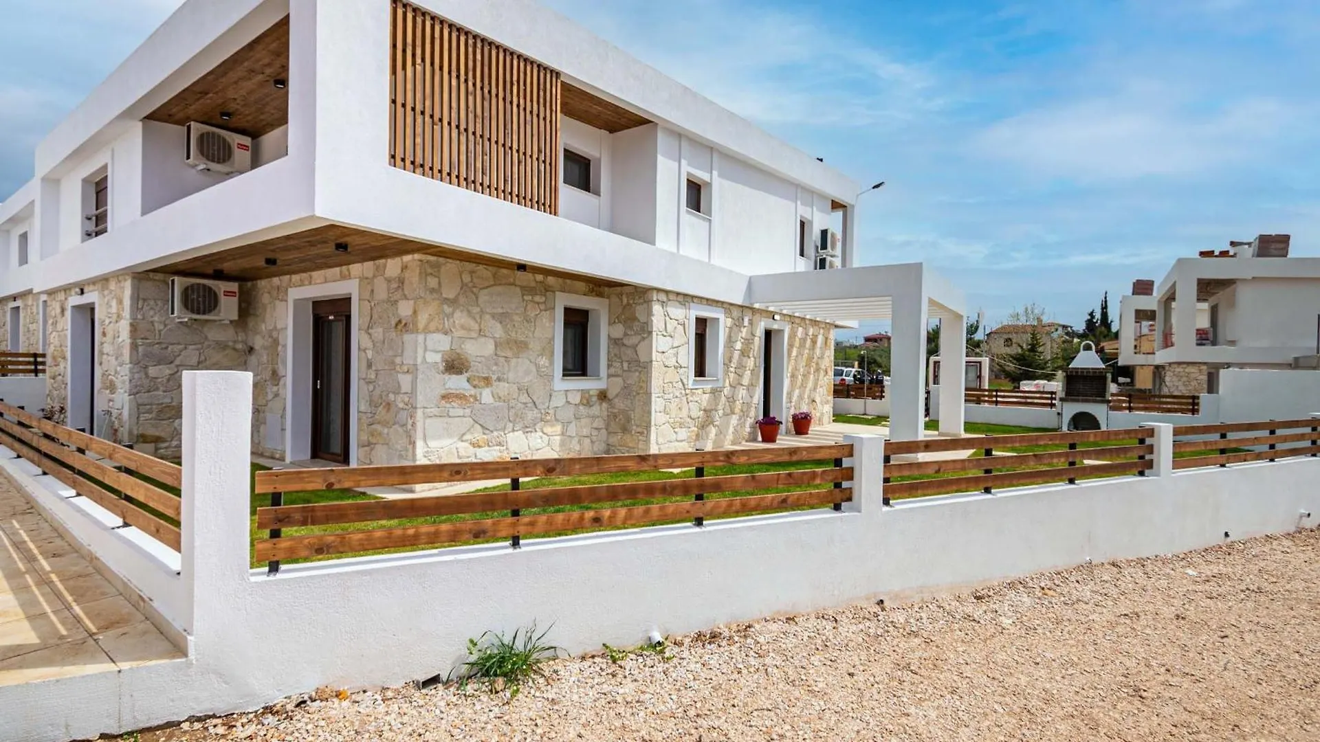 Villa Conte By Rentalspro Services - Nikiti Halkidiki 0*, Νικήτη